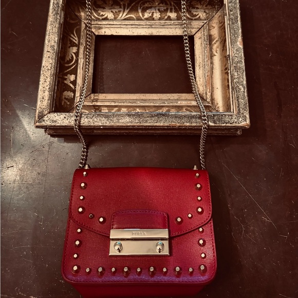 Red FURLA crossbody studs, chain - Picture 2 of 9